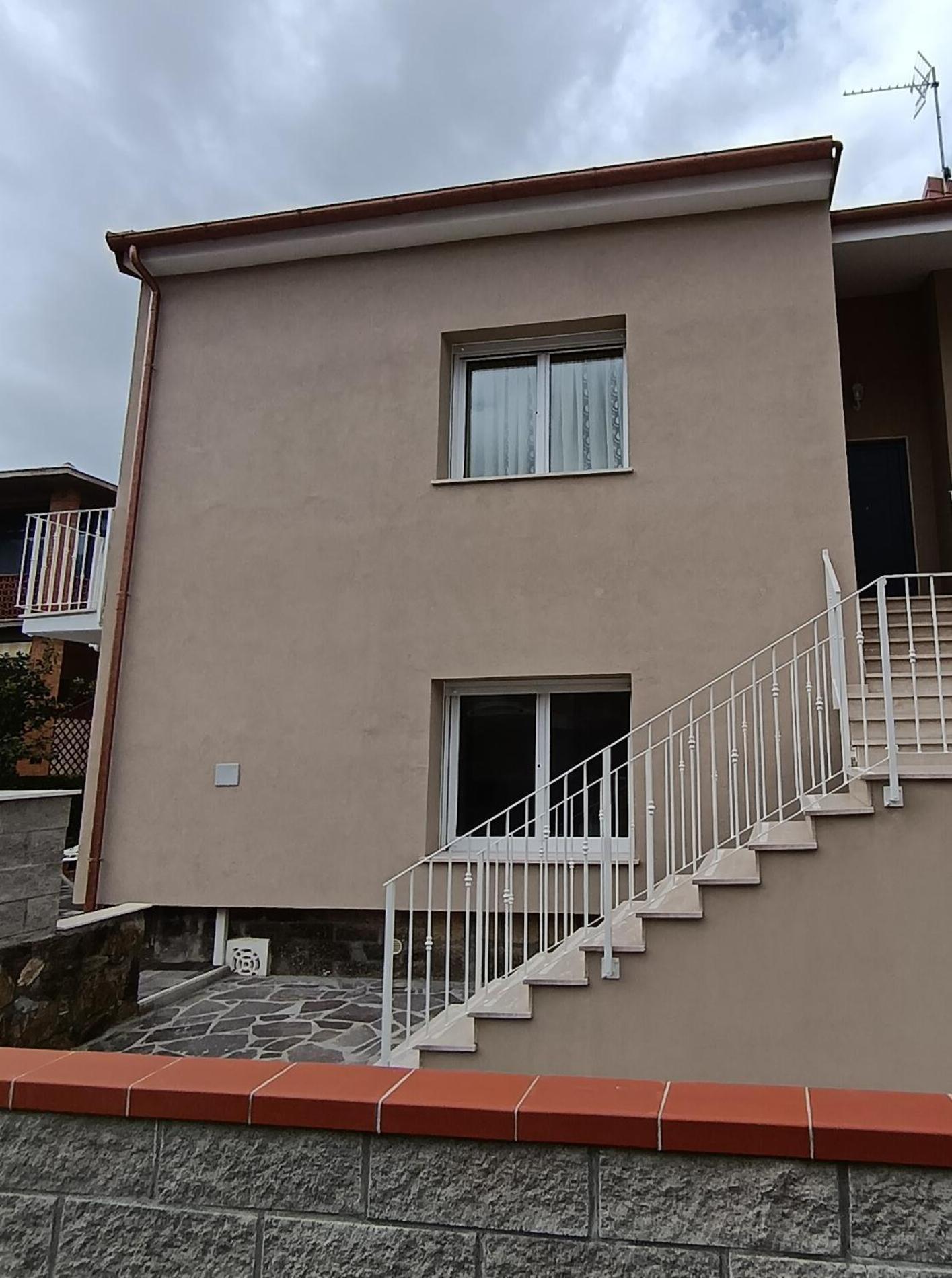 Apartamento A Casa Di Berna E Tere Venturina Terme Exterior foto