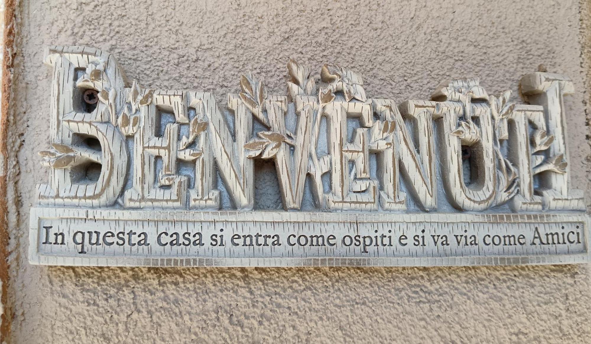 Apartamento A Casa Di Berna E Tere Venturina Terme Exterior foto